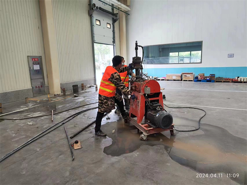 青海厂房地面下沉塌陷注浆加固施工